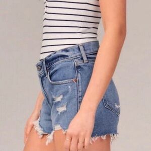 Abercrombie & Fitch The Mom Short Mid Rise Blue Distressed Jean Shorts  26/2